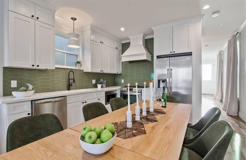 Treme House | Spacious Mid-Century Oasis | Heated Pool