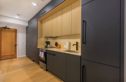 Mission Hill Apartment | Spacious Mission Hill Studio!