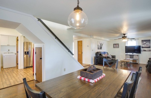 Greenfield Cottage | Spacious Missouri Vacation Rental w/Fire Pit!