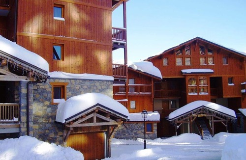 Arc-2000 Apartment | Spacious mountain apartment, 8 pers, pool & parking