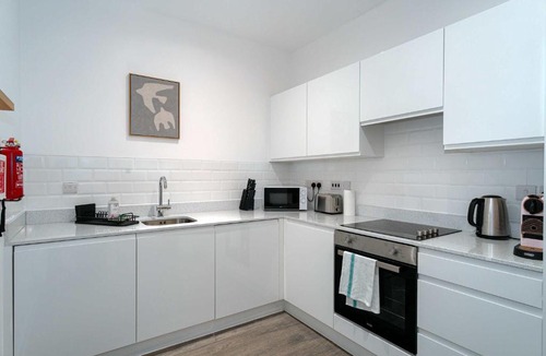 Manchester Apartment | Spacious & Modern 1BED Apartment nr Etihad Stadium