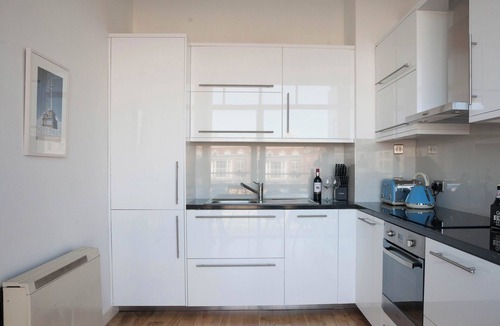 Temple Bar Apartment | Spacious, modern 2-bed in Temple Bar with views across the City