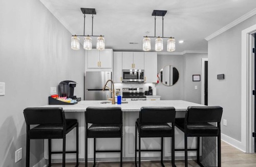 Trinidad Hotel | Spacious &Modern 3BRCondo Near FloridaAve Hotspots