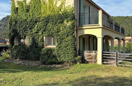 Fuilla Villa | Spacious Modern 4 bed Villa with Private Pool in Beautiful Mountain Village