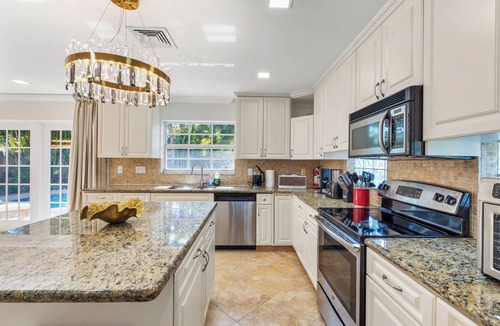 Fort Lauderdale Villa | ★ Spacious Modern Coastal Retreat w/Private Pool/30-35 min to MAJOR INTERNATIONAL SPORTING EVENT!