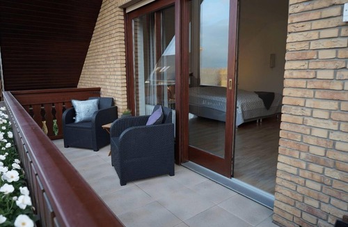 Bad Sassendorf Apartment | Spacious, modern non-smoking vacation apartment (90m2) with free WLAN