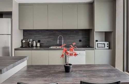 Harbiye Apartment | Spacious Modern Flat with Balcony 5 min to Taksim