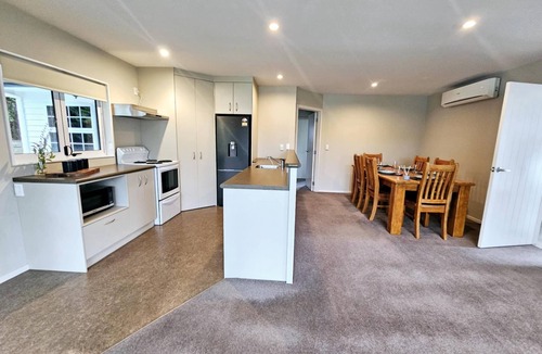 Taupo House | Spacious & Modern Gem in the Heart of Taupo