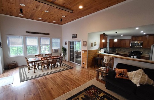 Northville House | Spacious, modern, home by the lake!