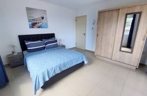 Lagun House | Spacious modern house with sea view near various beaches