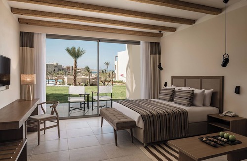 Port Ghalib Hotel | Spacious Modern Room Near Marsa Mares Bay – Perfect for Snorkeling Adventures