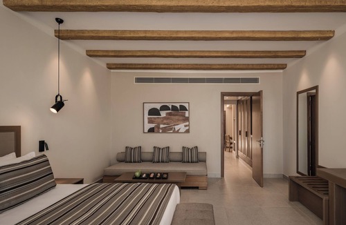 Port Ghalib Hotel | Spacious Modern Room Near Marsa Mares Bay – Perfect for Snorkeling Adventures