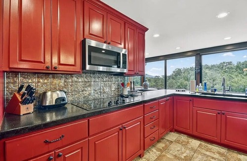 Helen Cabin | Spacious mountain cabin near Helen, GA, perfect for families who love nature!