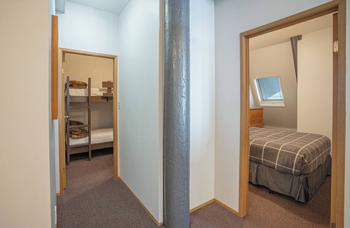 Silver Star Mountain Hotel | Spacious Mountain Suite w/Hot Tub, BBQ & Ski Locker!