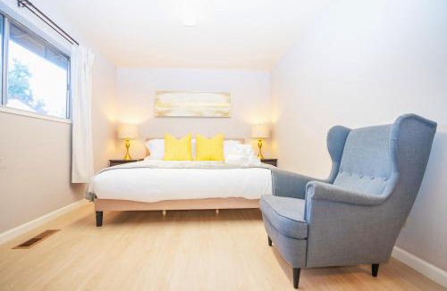 Willow Glen House | Spacious Mountain View DT 3BR Gem - Great for Work & Family