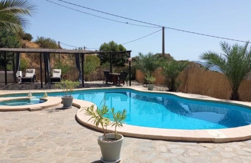 Bedar Villa | Spacious Mountain Villa with beautiful private pool in a rural mountain location