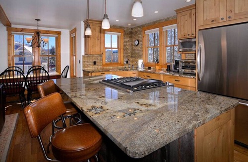 Crested Butte House | Spacious, new townhome in town of Crested Butte