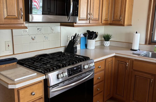 Killington House | Spacious Newly renovated house with Hot tub, Game Room, Fitness room and more!