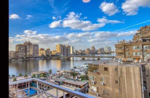 Al Manial Apartment | Spacious Nile View Apartment with Big Terrace