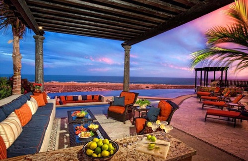 Paraiso Escondido Villa | Spacious Novaispania Retreat on the Cortese Sea