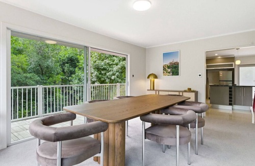 Birkenhead House | Spacious 4BR Birkenhead Retreat | 3 Living Areas