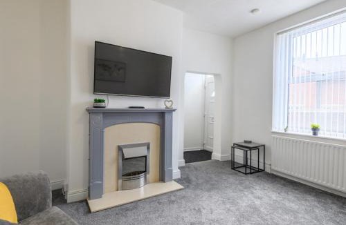 Morley House | Spacious Oasis - Perfect for Large FamiliesGroups - Pass the Keys