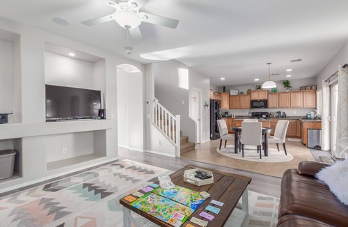 Royal Ranch House | Spacious Oasis/Spring Training /Pool/Tennis