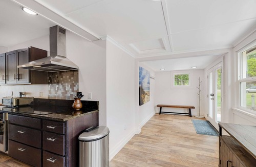 Oceanside House | Spacious ocean view home with wood fireplace grill and deck dog friendly