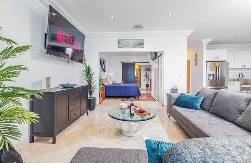 Rosarito Apartment | Spacious Oceanfront Condo @ Las Olas, Pools & Gym