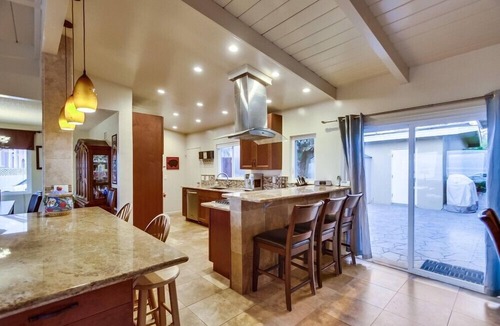 Sunset Cliffs House | Spacious Oceanfront Home w/Private Heated Pool, Hot Tub, Ping Pong, Big Yard