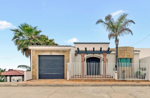 Playas De Tijuana House | Spacious Oceanview Villa – Near Rosarito, Gated, Patios, Fire Pit & BBQ!