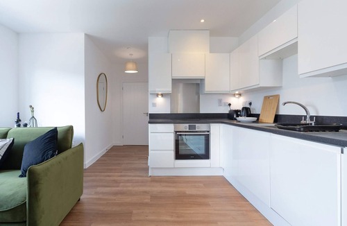 Southampton City Centre Apartment | Spacious one-bedroom apartment in the City Centre