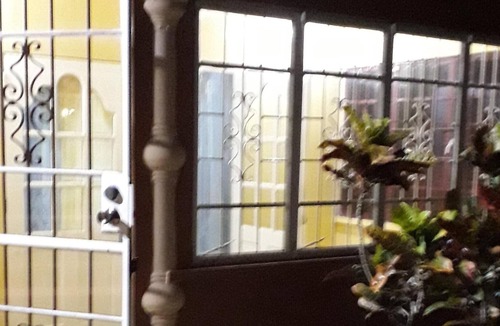 Trinidad House | Spacious One Bedroom apartment.