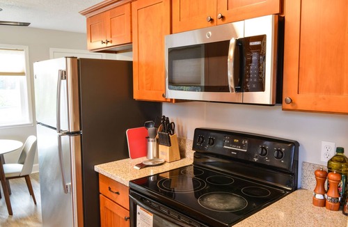 Cedar Hills Apartment | Spacious one level home in fantastic location!