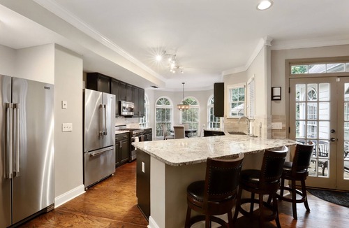 Buckhead House | Spacious Open Floor Plan in the Heart of Atlanta