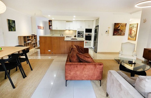 Redfern Apartment | Spacious Park-Side Retreat Moments From The City