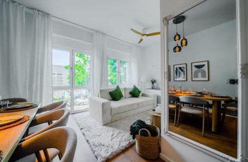Gesundbrunnen Apartment | Spacious Parkside Residence - Modern 2BR by OYA