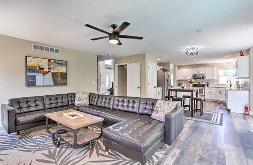 Thornton House | Spacious Parkview Home 12mi to Denver, Game room