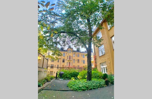 Helsinki City Centre Apartment | Spacious & peaceful studio in Katajanokka district