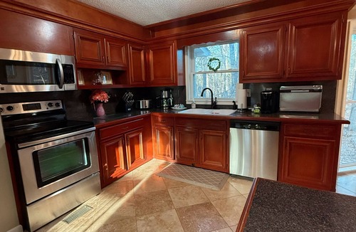 Lawrenceville House | Spacious+Peaceful 4BED/2.5BATH Disc Golf, Porch, & Gazebo