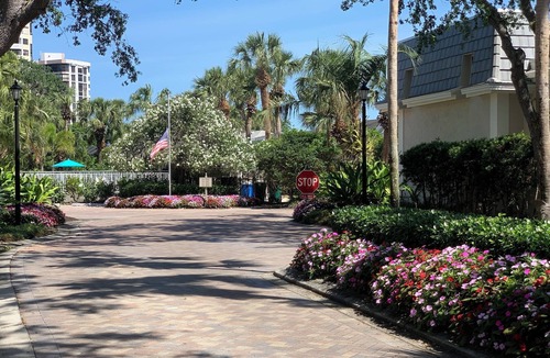 Pelican Bay Condo | Spacious Pelican Bay Condo, 3 Bedrooms