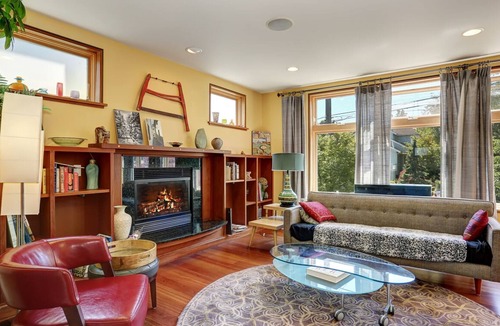 Phinney Ridge House | Spacious Phinney Ridge Home with Lake and Mountain Views!