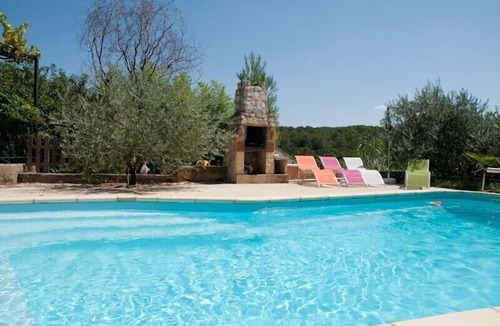 Barjac House | Spacious, pleasant house in the heart of a Provencal village