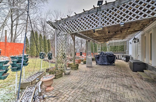 Effort House | Spacious Poconos Vacation Rental w/Game Room