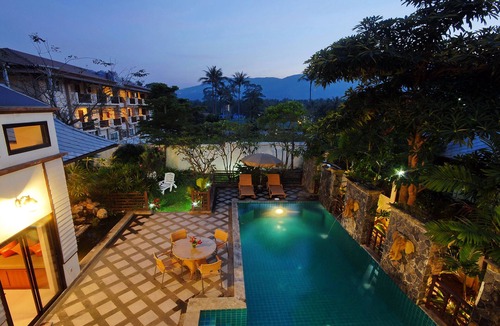 Bophut Villa | Spacious Pool Villa with Billiards and Fitness Room in the Heart of Chaweng