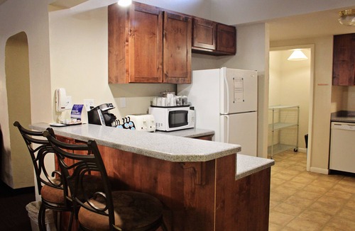 Moab Apartment | Spacious Private 3BR Apartment Full Kitchen Walk Downtown Sleeps 8