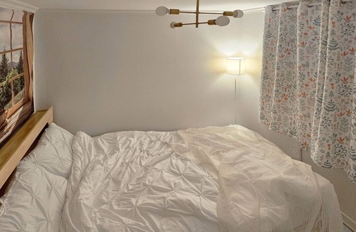 Hoehyeon-dong Apartment | Spacious&Private&Cozy 2 Bed Rooms in Sinchon for 4/Near Hongdae,Close to Subway.