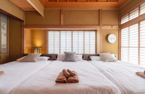 Adachi Apartment | Spacious Private House for up to 22 Guests 4 minute walk from Tokyo Metro Chiyoda Line Ayase Station HOTEL Musashi Tokyo Ayase
