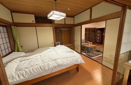 Imazu Apartment | Spacious Private House in Iwakuni,Entire Home, Ideal for Families & Groups,山口県岩国市のまるまる貸切の一軒家