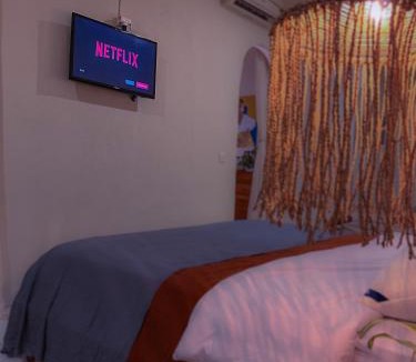 Banjar Semer Villa | Spacious Private Villa (w/Rooftop Pool) in Canggu